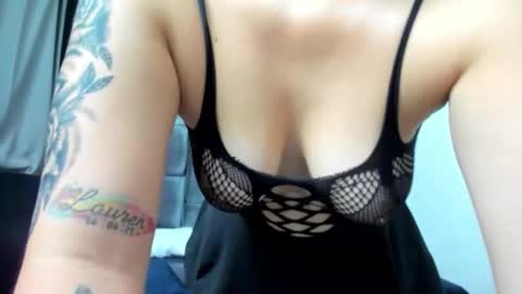 hornycouple_hot online show from 10/06/25, 12:57