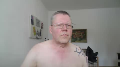 Meikelmeier online show from 05/17/26, 08:23