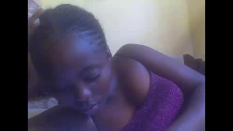 Snapshot of hornygal001 chatting on 01/07/25, 01:46 hornygal001 online show from 01/07/25, 01:46