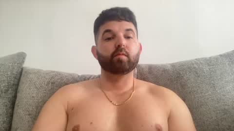 Snapshot of hornygymboyy chatting on 06/19/26, 10:41 hornygymboyy online show from 06/19/26, 10:41