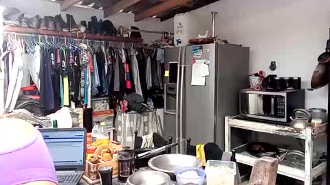 Nix  D online show from 11/03/25, 06:25