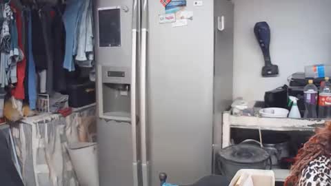 Nix  D online show from 04/23/26, 12:29