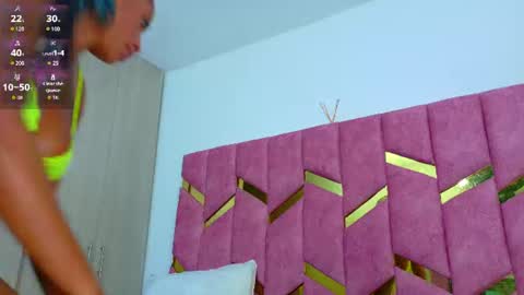 Snapshot of hornyhousekeeper_ chatting on 06/09/26, 12:28 Valentina online show from 06/09/26, 12:28