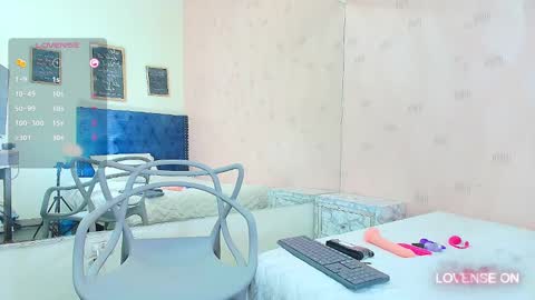 Natasha  online show from 01/30/25, 01:33