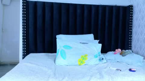 Snapshot of hornylatimommy chatting on 02/04/26, 07:09 Natasha online show from 02/04/26, 07:09