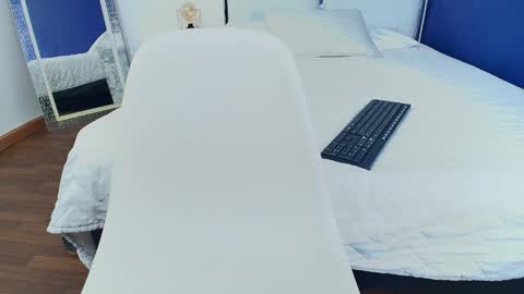 Ambar  online show from 02/10/25, 07:49