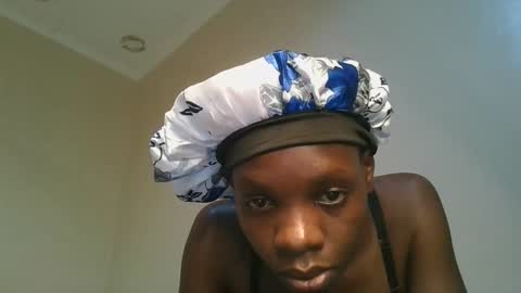 Snapshot of hornylittleprinces chatting on 10/04/25, 07:01 Princes online show from 10/04/25, 07:01