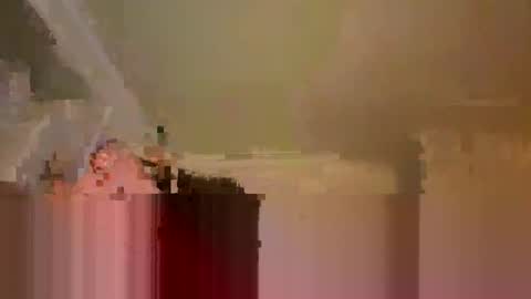 Snapshot of hornyonelooking1 chatting on 02/12/25, 11:18 hornyonelooking1 online show from 02/12/25, 11:18