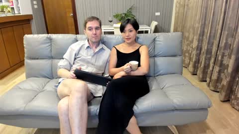 Puca  Tam online show from 11/13/25, 05:56