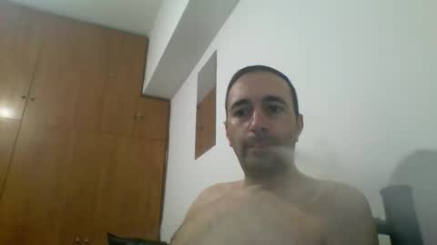 Snapshot of hornysnake69 chatting on 11/01/25, 12:07 hornysnake69 online show from 11/01/25, 12:07