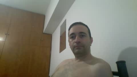 Snapshot of hornysnake69 chatting on 05/05/26, 05:04 hornysnake69 online show from 05/05/26, 05:04