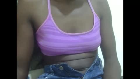 Snapshot of hornysoul02 chatting on 02/05/26, 10:53 hornysoul02 online show from 02/05/26, 10:53