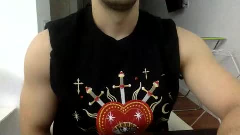 Snapshot of hornyspaniard93 chatting on 02/22/26, 07:56 hornyspaniard93 online show from 02/22/26, 07:56