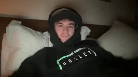 Snapshot of hornytightboy89 chatting on 12/21/24, 03:58 Hornytightboy89 online show from 12/21/24, 03:58