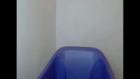 Snapshot of hornyxbum chatting on 02/21/25, 01:55 hornyxbum online show from 02/21/25, 01:55