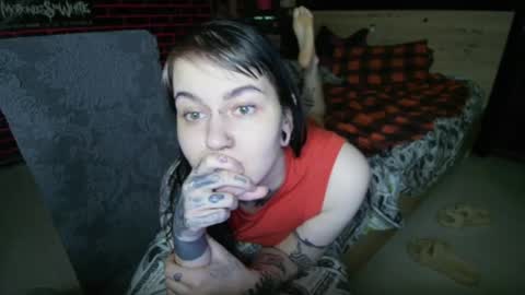 Snapshot of horror_circus chatting on 06/04/26, 02:34 Messalina Horror online show from 06/04/26, 02:34