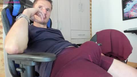 Snapshot of horse_man2 chatting on 10/09/25, 08:40 horse_man2 online show from 10/09/25, 08:40