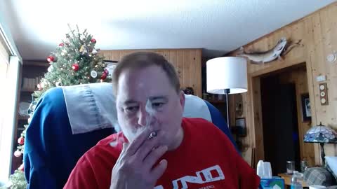 Snapshot of horsebigballs chatting on 01/17/25, 06:12 horsebigballs online show from 01/17/25, 06:12