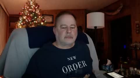 Snapshot of horsebigballs chatting on 01/26/25, 05:13 horsebigballs online show from 01/26/25, 05:13