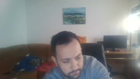 Snapshot of horsechris chatting on 12/25/24, 11:43 Chriss90 online show from 12/25/24, 11:43