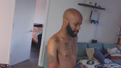 Horus00 online show from 11/17/25, 11:38