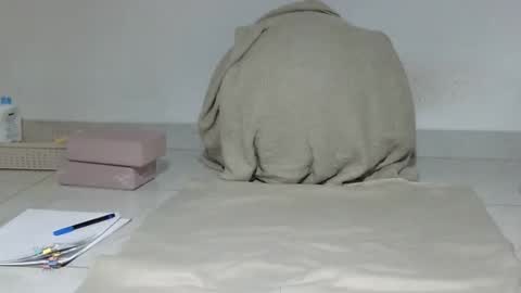 Sally silly wily online show from 04/25/26, 10:07