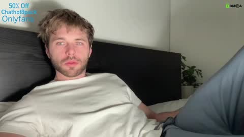 Snapshot of hot8pack01 chatting on 01/13/25, 03:12 Edward aka Wolf online show from 01/13/25, 03:12