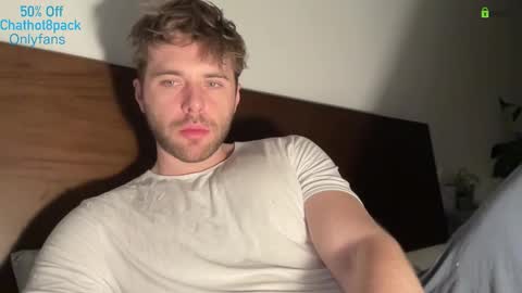 Snapshot of hot8pack01 chatting on 02/24/26, 11:14 Edward aka Wolf online show from 02/24/26, 11:14