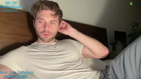 Edward aka Wolf online show from 04/14/26, 03:01