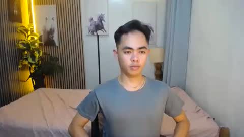 Rylle online show from 09/28/25, 02:22