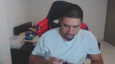 hot__husbands online show from 09/25/25, 12:14