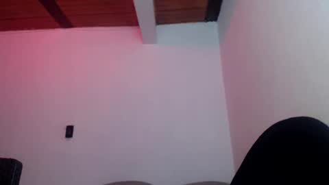 Snapshot of hot_angels___ chatting on 03/11/25, 03:59 angels online show from 03/11/25, 03:59