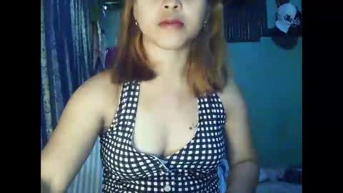 Snapshot of hot_asian69x chatting on 10/15/25, 01:50 hot_asian69x online show from 10/15/25, 01:50