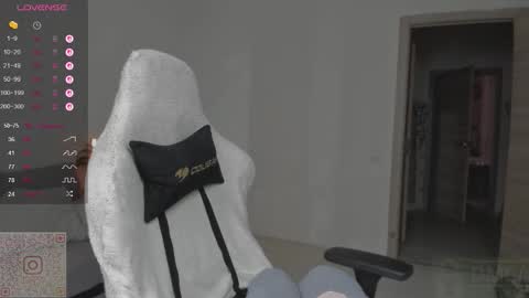   online show from 09/16/25, 08:37