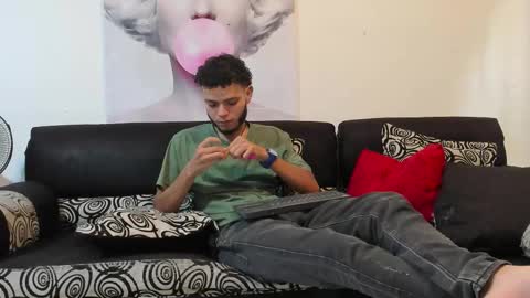 hot bad boy69 online show from 12/18/25, 07:20