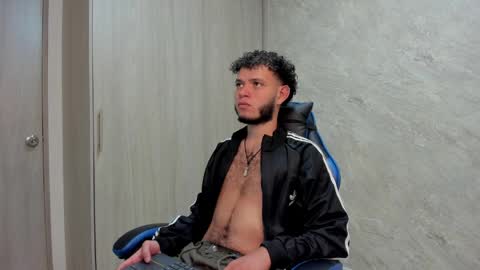 hot bad boy69 online show from 03/24/26, 08:58