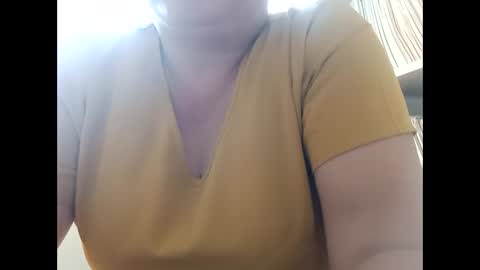 Snapshot of hot_boobs21 chatting on 01/28/25, 04:39 hot_boobs21 online show from 01/28/25, 04:39