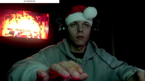 Hot boy 2002 online show from 12/16/24, 10:45