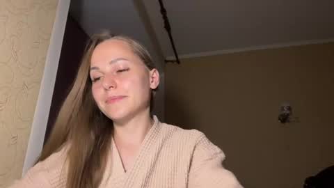 hot_chance_ online show from 06/30/26, 04:08