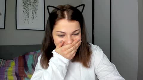 LiluCaroline online show from 01/06/25, 04:02