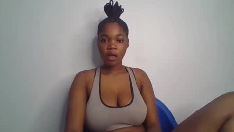Zarah online show from 04/21/26, 06:41