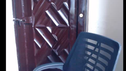 Snapshot of hot_choco2 chatting on 10/16/25, 08:59 Coco online show from 10/16/25, 08:59