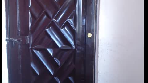 Snapshot of hot_choco2 chatting on 11/04/25, 08:57 Coco online show from 11/04/25, 08:57