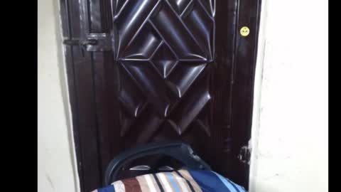 Snapshot of hot_choco2 chatting on 11/25/25, 07:47 Coco online show from 11/25/25, 07:47