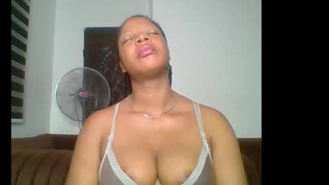 Snapshot of hot_choco_choco chatting on 02/05/26, 12:59 peace online show from 02/05/26, 12:59