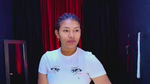 Snapshot of hot_chocolate_4u chatting on 02/03/25, 12:14 hot chocolate 4u online show from 02/03/25, 12:14