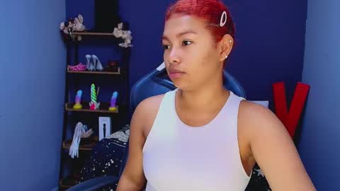 Snapshot of hot_chocolate_4u chatting on 03/07/25, 12:23 hot chocolate 4u online show from 03/07/25, 12:23