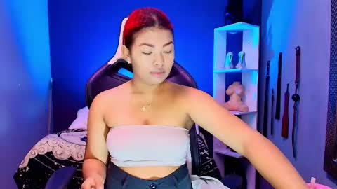 Snapshot of hot_chocolate_4u chatting on 09/11/25, 12:05 hot chocolate 4u online show from 09/11/25, 12:05