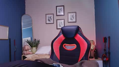 hot chocolate 4u online show from 02/13/26, 12:56