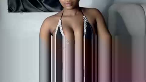 sonia  mis choco online show from 04/15/26, 09:38